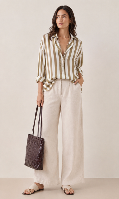 Camisa oversize de rayas con botones
