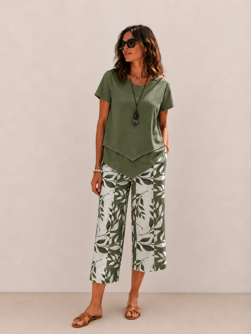 Conjunto top asimétrico y capri estampado