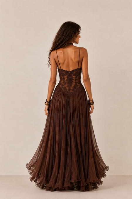 FEDERICA | Vestido largo de encaje marrón — DETRÁS